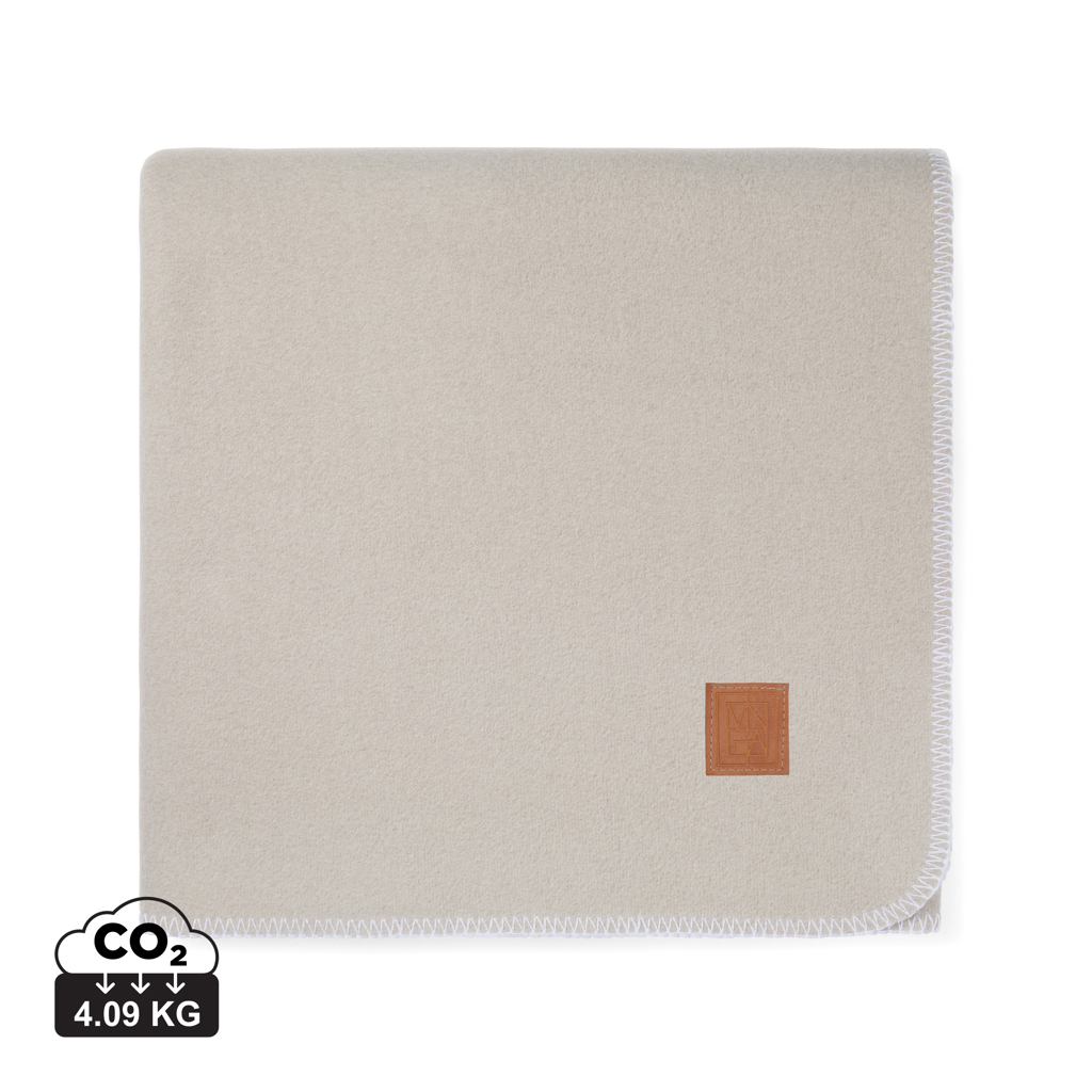 Couverture 130x170cm rPET à personnaliser Moulton VINGA beige et feather grey